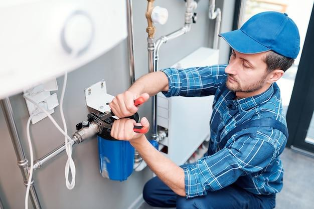 plumber to install water filtration system