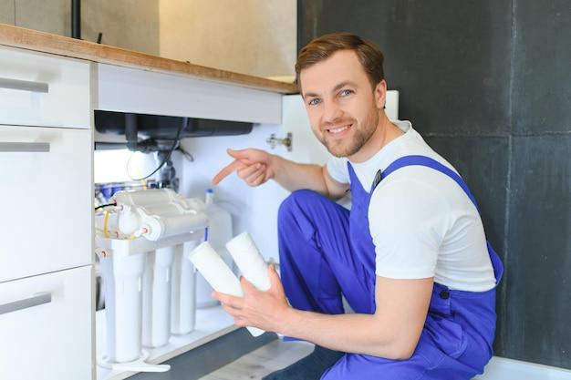 plumber to install water filtration system