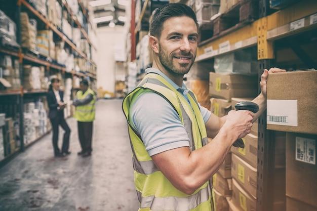 how to hire warehouse workers
