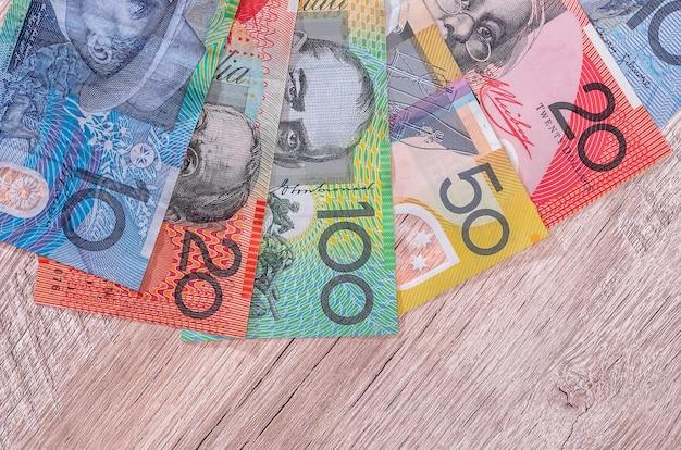 17 australian dollars in usd