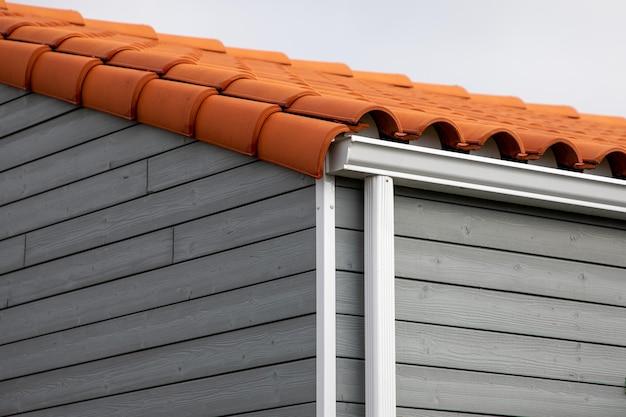 are seamless gutters really seamless
