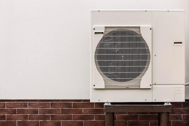 can heat pumps be installed in old houses
