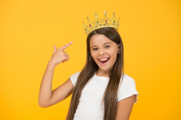 can invisalign pull off a crown