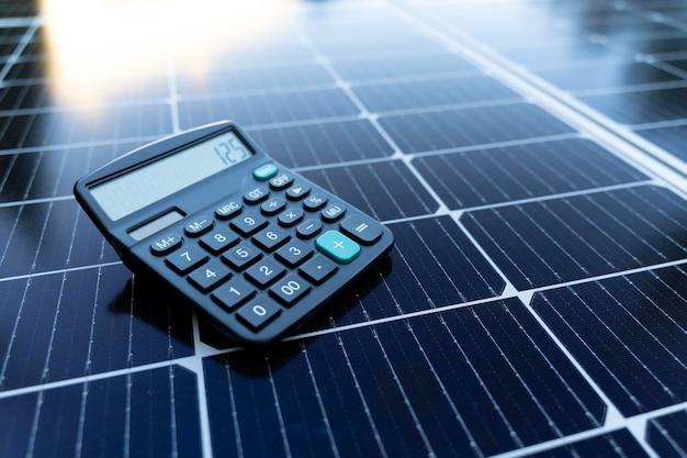 how much is the average electric bill with solar panels