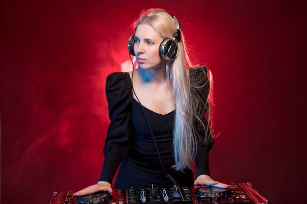 how to become a female dj
