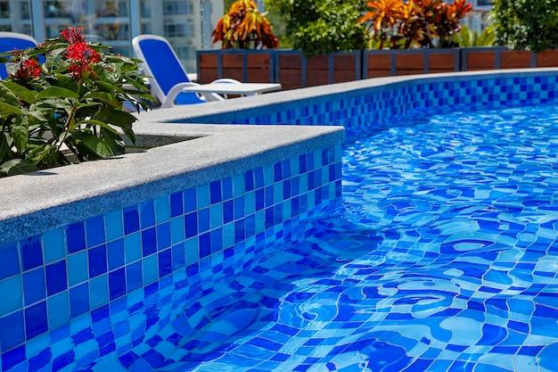 how to resurface a pool