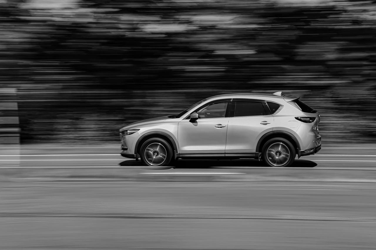 what's the difference between mazda cx5 and cx9