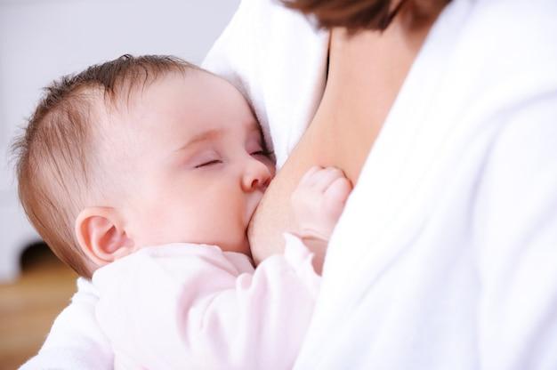 sexualization of breastfeeding