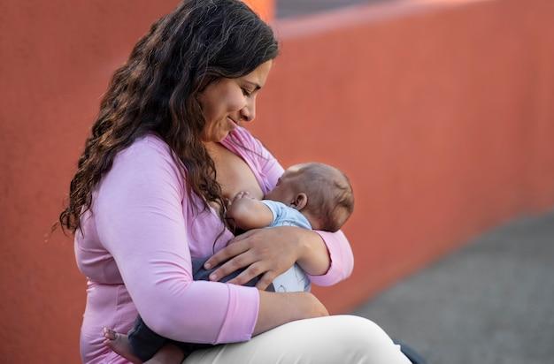 sexualization of breastfeeding