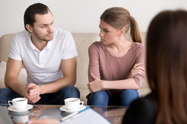 should you go to individual therapy before couples therapy