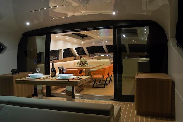80 ft yacht interior