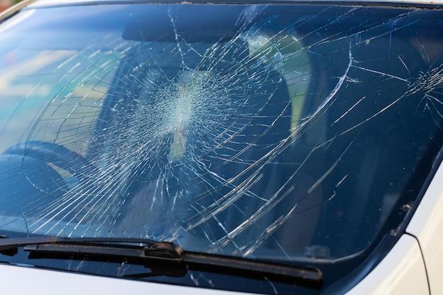 uber cracked windshield