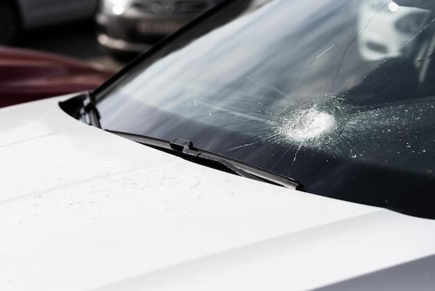 uber cracked windshield