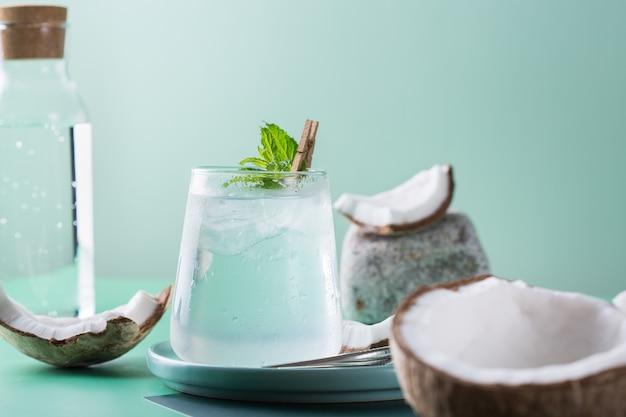 coconut seltzer alcohol