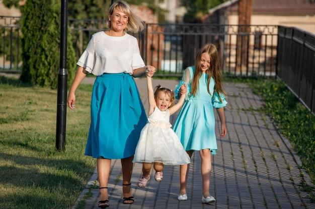 family photo dresses for mom
