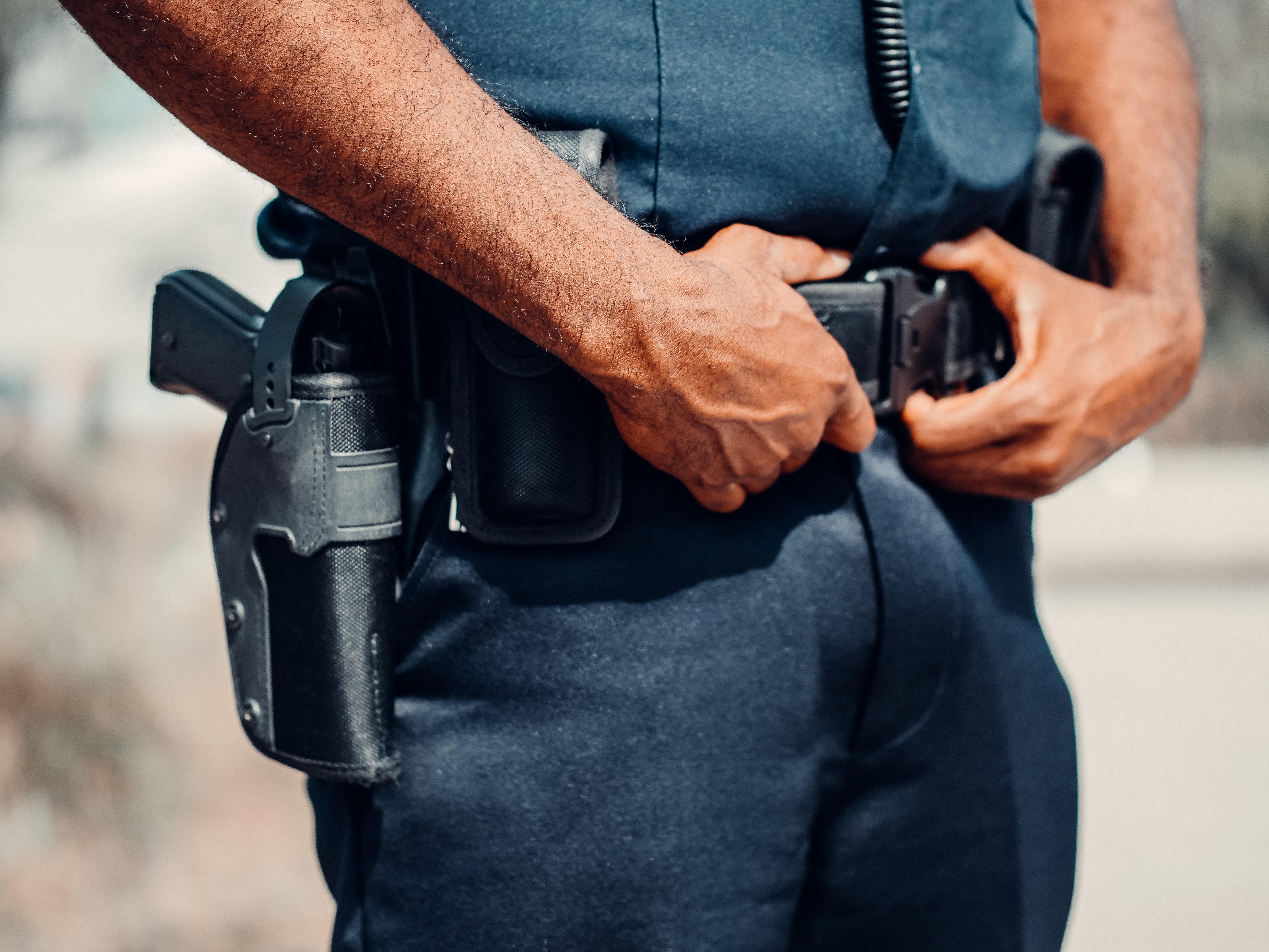 Is it legal to carry a handgun in your pocket in Texas?