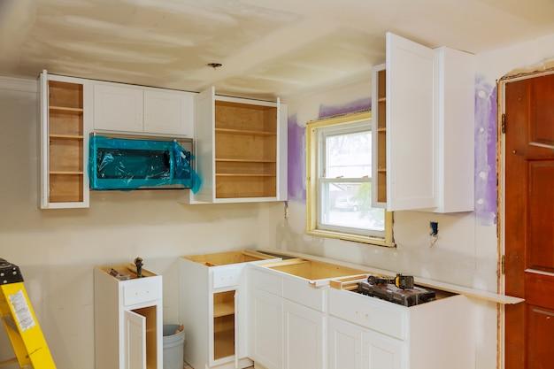 How To Clean Cabinets Before Painting 