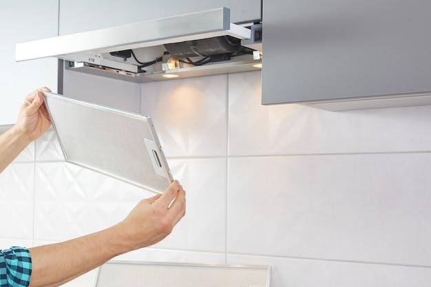  Are Range Hoods Hardwired Or Plug In 