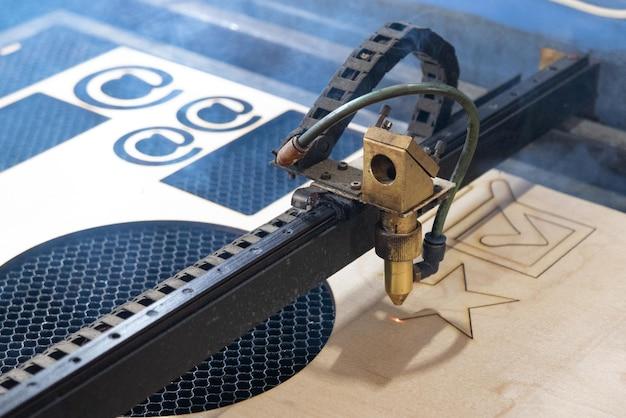 Can Cricut Maker Cut Craft Plywood 