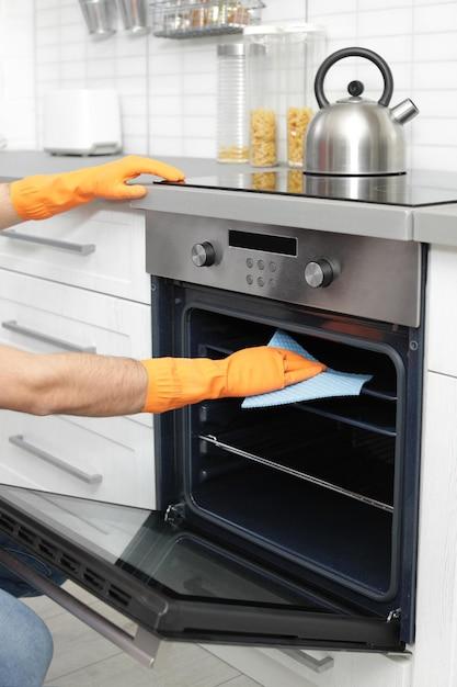  Can I Use Oven Cleaner On My Ceramic Stove Top 
