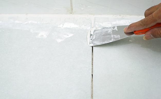  Can You Glue Ceramic Tile To Drywall 