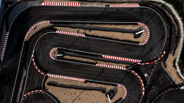 Can you mix old and new Scalextric track? 
