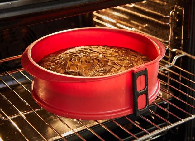 Can You Use Silicone Bakeware In Gas Oven 