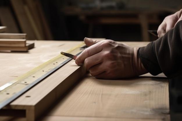  How To Cut A Wooden Dowel Without A Saw 