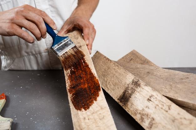 What Is Stronger Epoxy Or Wood Glue 