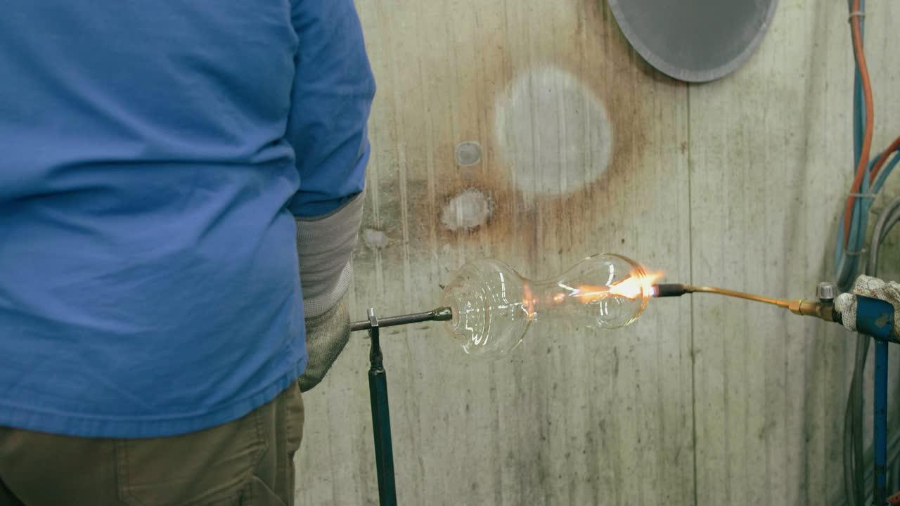 How Do You Melt Glass With A Torch 