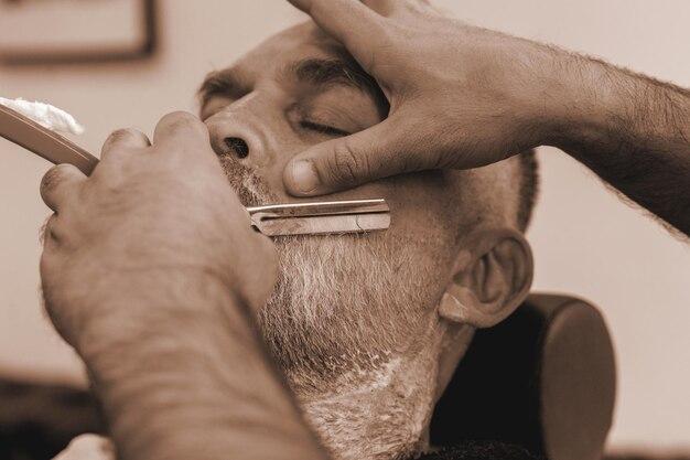  How Hard Is It To Shave With A Straight Razor 