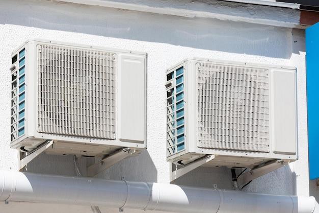 How Many Amps Does A 2 Ton Air Conditioner Use 