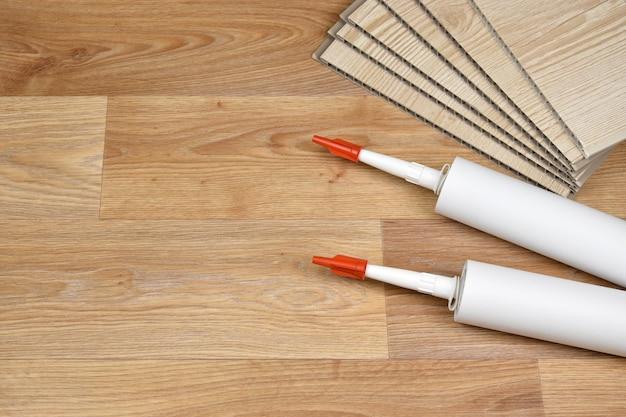 How Much Adhesive Do I Need For Vinyl Flooring 