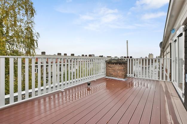 How Much Does It Cost To Build A Balcony Deck 