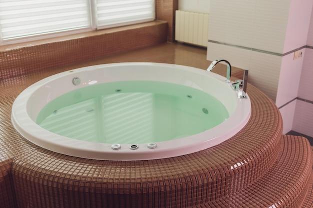 How Much Does Jacuzzi Bath Remodel Cost 
