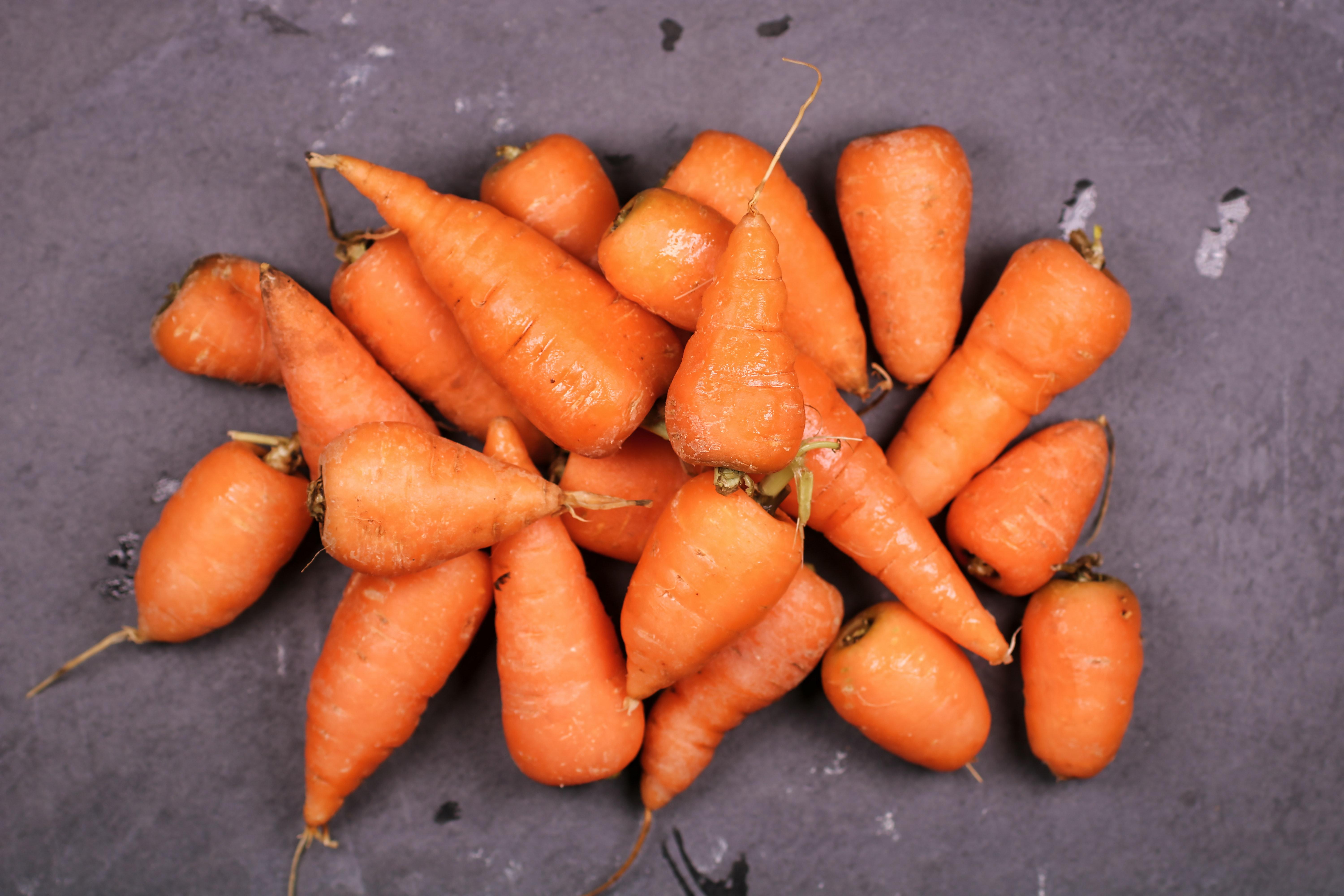  How Often Should You Water Carrots 