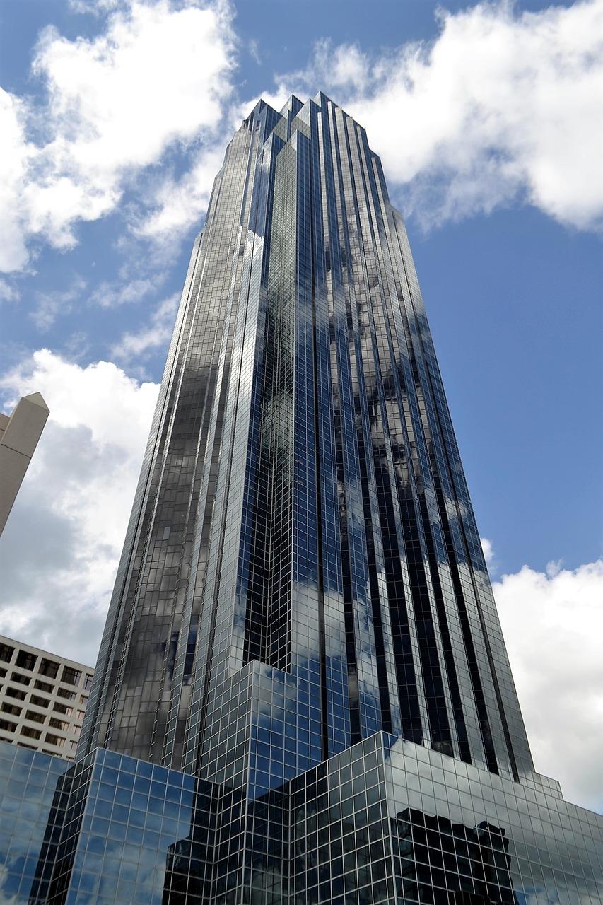 How Tall Is The Transco Tower In Houston 