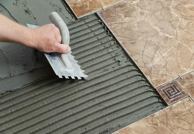 How Thick Should Adhesive Be For Floor Tiles 