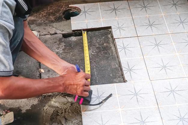 How To Attach A 2X4 To Ceramic Floor Tile 