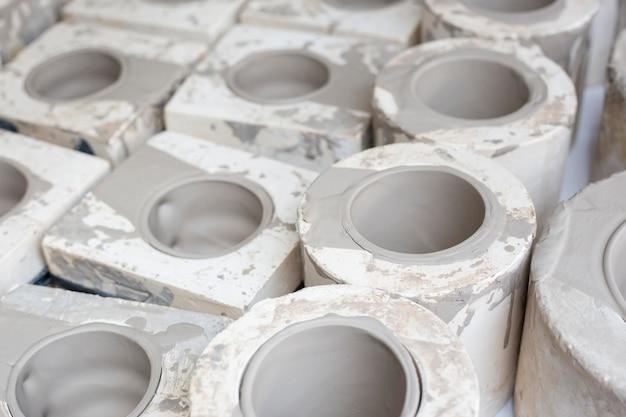 How To Clean Ceramic Molds 