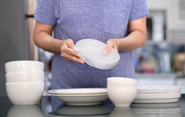  How To Clean Unglazed Ceramic 