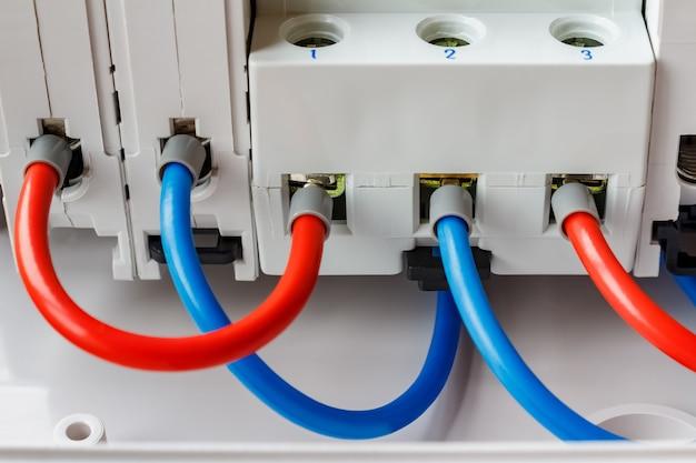 How To Connect 3 Wire To 2 Wire Switch 