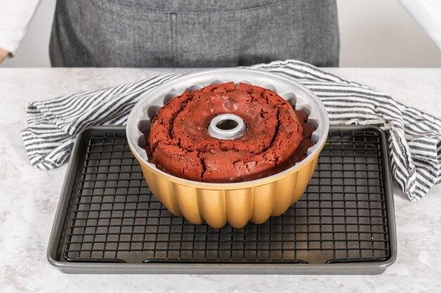  How Do You Cool A Cake Without A Cooling Rack 