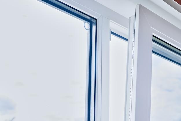 How To Diy Ventilation Through Door 