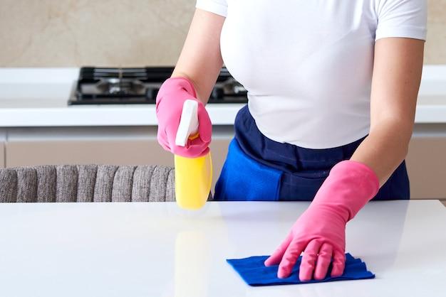  How To Feel Better After Cleaning With Bleach 