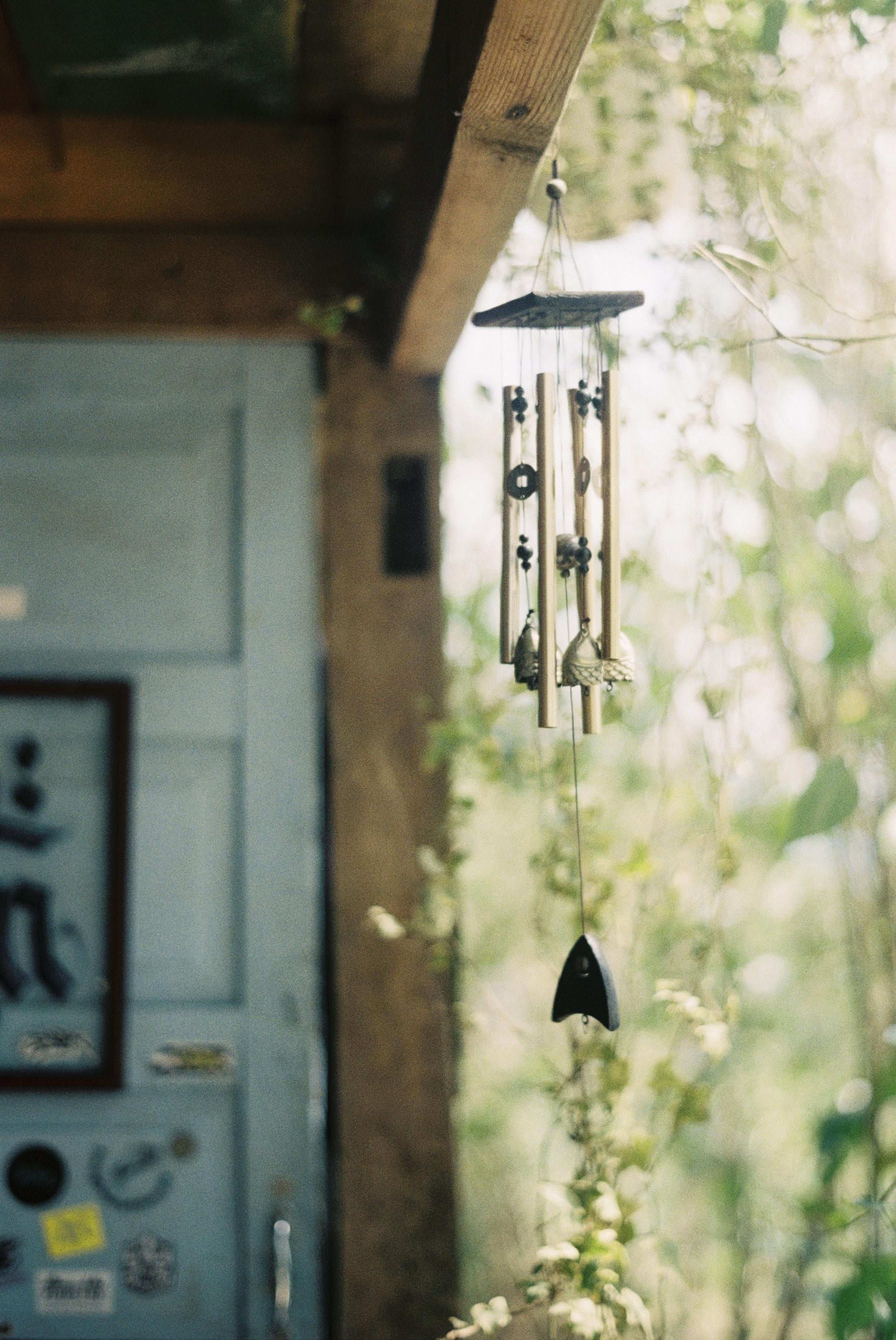  How To Hang Wind Chimes Without Drilling 