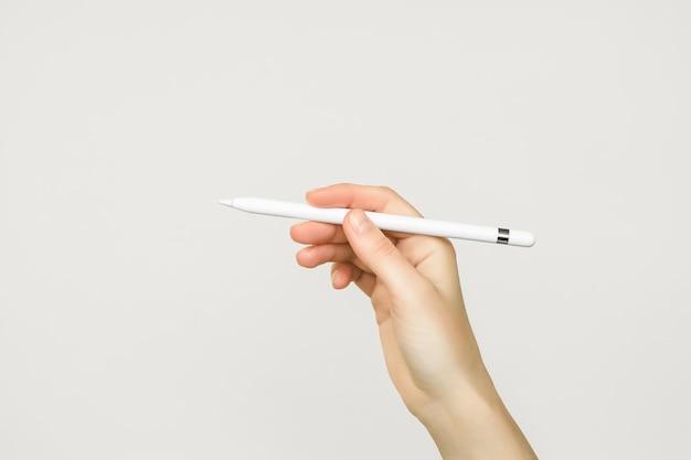  How To Hold Apple Pencil 