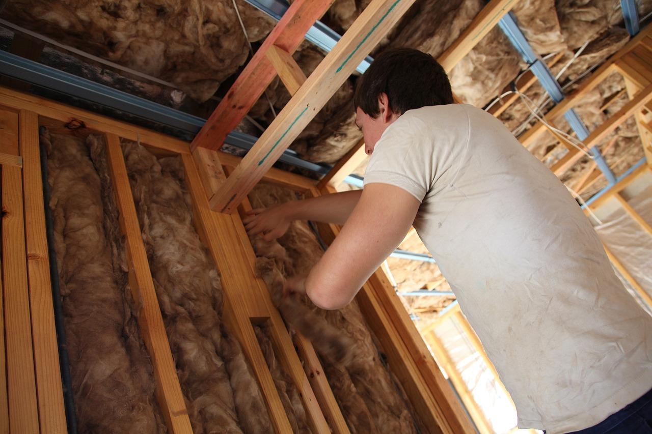 How To Insulate An Attic With Floor Boards 