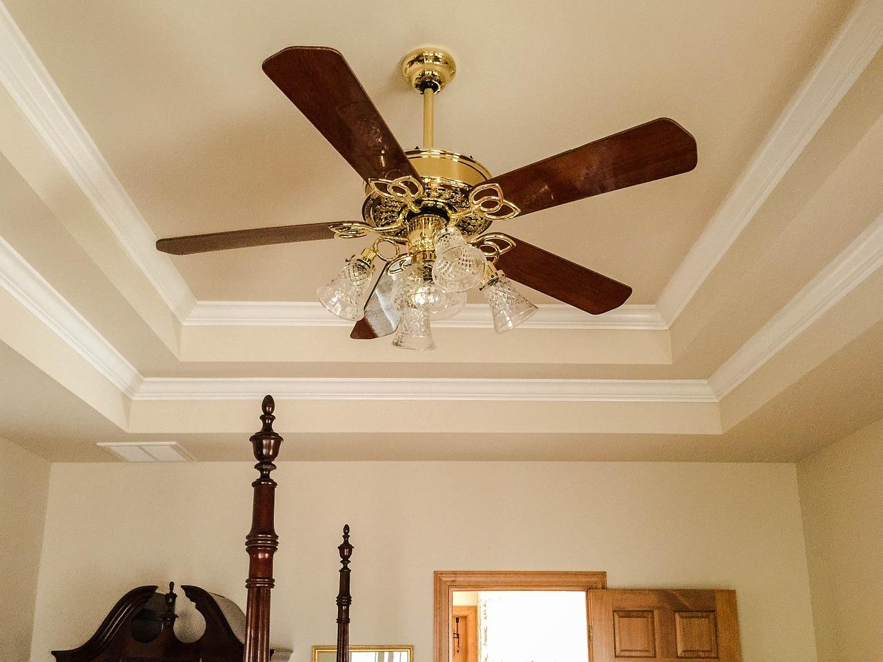  How To Mount A Ceiling Fan On A Vaulted Ceiling 