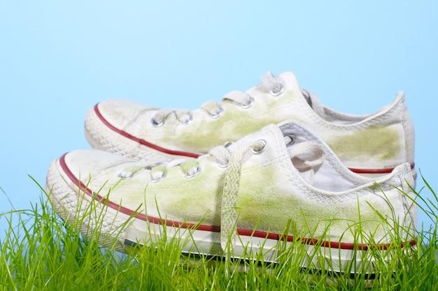  How To Remove Grass Stains From Shoes 